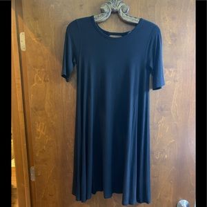 5/$30✨ Chelsea & Theodore black dress | XS | LBD